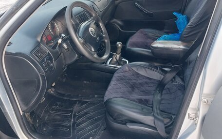 Volkswagen Golf IV, 2000 год, 350 000 рублей, 10 фотография