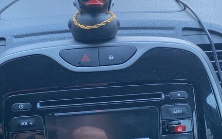 Renault Kaptur I рестайлинг, 2016 год, 1 150 000 рублей, 2 фотография