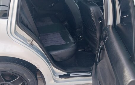 Volkswagen Golf IV, 2000 год, 350 000 рублей, 13 фотография