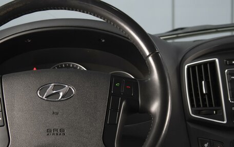 Hyundai Grand Starex Grand Starex I рестайлинг 2, 2019 год, 4 150 000 рублей, 13 фотография