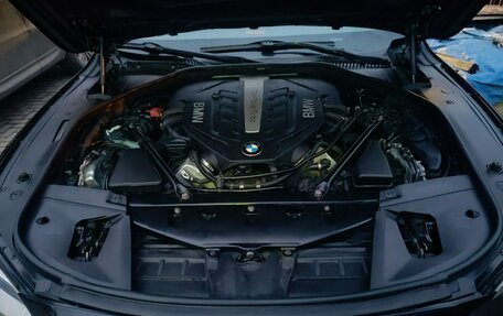 BMW 7 серия, 2013 год, 1 700 000 рублей, 3 фотография