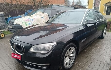 BMW 7 серия, 2013 год, 1 700 000 рублей, 4 фотография
