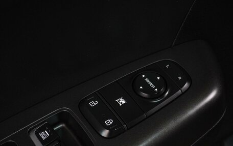 KIA Sportage IV рестайлинг, 2019 год, 1 799 000 рублей, 12 фотография