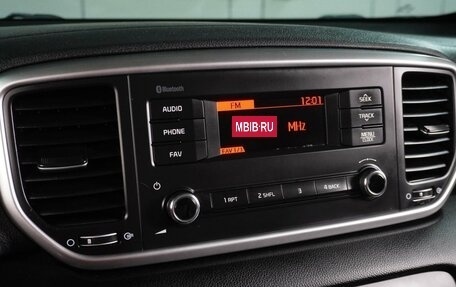 KIA Sportage IV рестайлинг, 2019 год, 1 799 000 рублей, 15 фотография