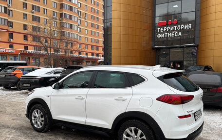 Hyundai Tucson III, 2018 год, 2 390 000 рублей, 4 фотография