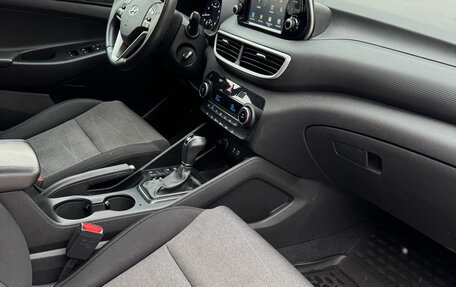 Hyundai Tucson III, 2018 год, 2 390 000 рублей, 7 фотография