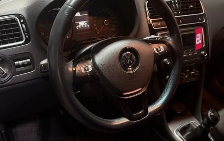 Volkswagen Polo VI (EU Market), 2017 год, 1 200 000 рублей, 4 фотография