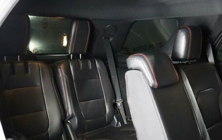 Ford Explorer VI, 2015 год, 2 450 000 рублей, 17 фотография