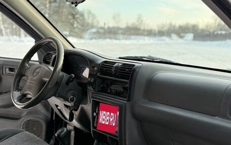 Isuzu Rodeo II, 2000 год, 295 000 рублей, 16 фотография