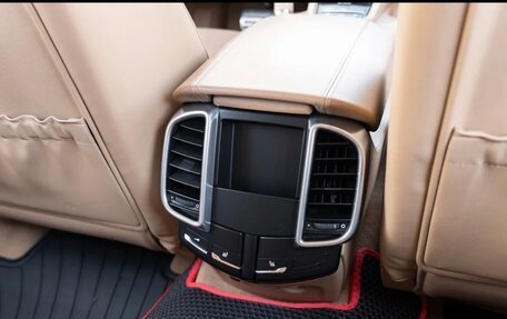 Porsche Cayenne III, 2011 год, 2 999 999 рублей, 30 фотография