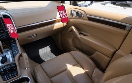 Porsche Cayenne III, 2011 год, 2 999 999 рублей, 29 фотография