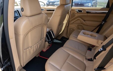 Porsche Cayenne III, 2011 год, 2 999 999 рублей, 36 фотография