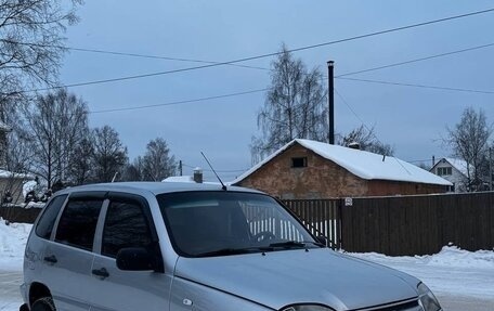 Chevrolet Niva I рестайлинг, 2004 год, 369 000 рублей, 10 фотография