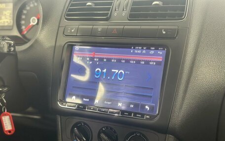 Volkswagen Polo VI (EU Market), 2015 год, 850 000 рублей, 16 фотография