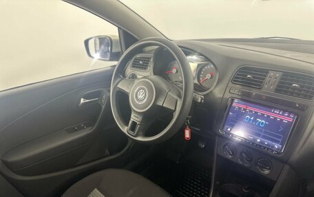 Volkswagen Polo VI (EU Market), 2015 год, 850 000 рублей, 14 фотография