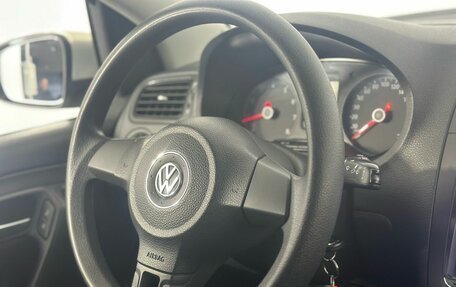 Volkswagen Polo VI (EU Market), 2015 год, 850 000 рублей, 17 фотография