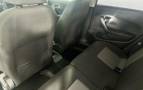 Volkswagen Polo VI (EU Market), 2015 год, 850 000 рублей, 10 фотография