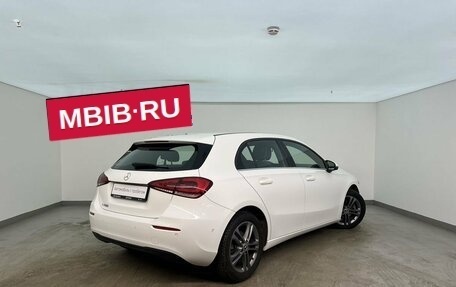 Mercedes-Benz A-Класс, 2018 год, 2 390 000 рублей, 2 фотография