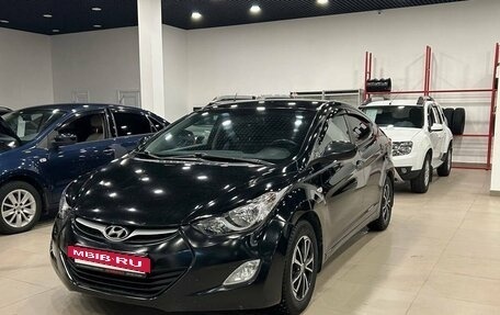 Hyundai Elantra V, 2013 год, 949 000 рублей, 3 фотография