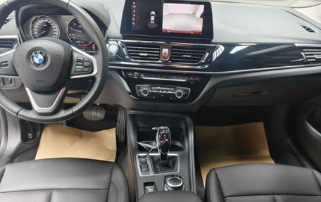 BMW 1 серия, 2021 год, 1 980 000 рублей, 12 фотография