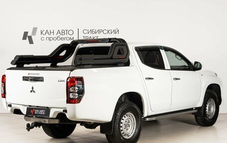 Mitsubishi L200 IV рестайлинг, 2020 год, 2 029 800 рублей, 3 фотография