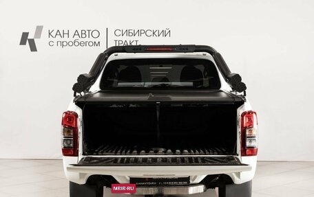 Mitsubishi L200 IV рестайлинг, 2020 год, 2 029 800 рублей, 9 фотография