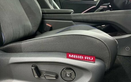 Volkswagen Tiguan, 2025 год, 4 979 000 рублей, 15 фотография