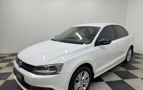 Volkswagen Jetta VI, 2014 год, 1 080 000 рублей, 1 фотография