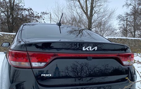 KIA Rio IV, 2021 год, 1 900 000 рублей, 2 фотография