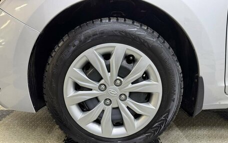 Hyundai Solaris II рестайлинг, 2017 год, 1 467 000 рублей, 12 фотография