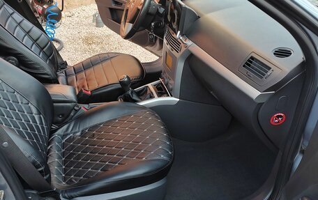 Opel Astra H, 2011 год, 450 000 рублей, 24 фотография