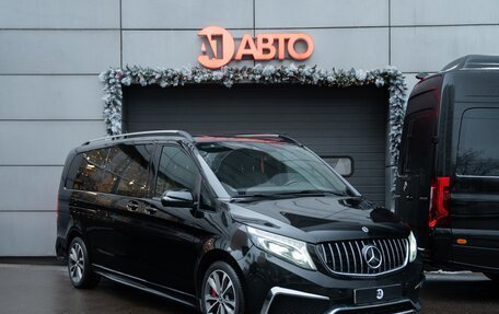 Mercedes-Benz V-Класс, 2019 год, 10 500 000 рублей, 3 фотография