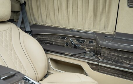 Mercedes-Benz V-Класс, 2019 год, 10 500 000 рублей, 12 фотография