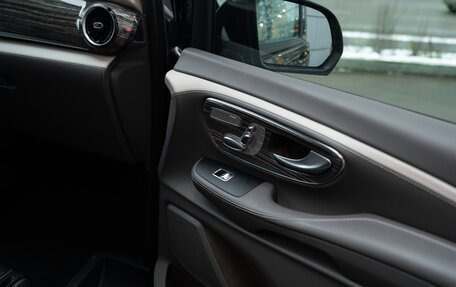 Mercedes-Benz V-Класс, 2019 год, 10 500 000 рублей, 20 фотография