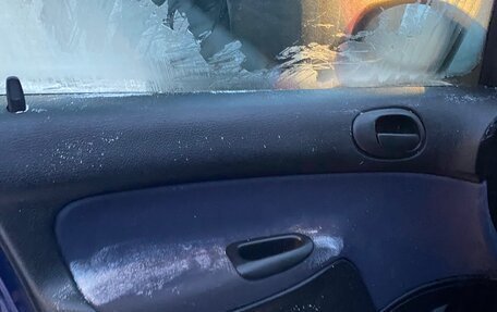 Peugeot 206, 2000 год, 59 000 рублей, 9 фотография