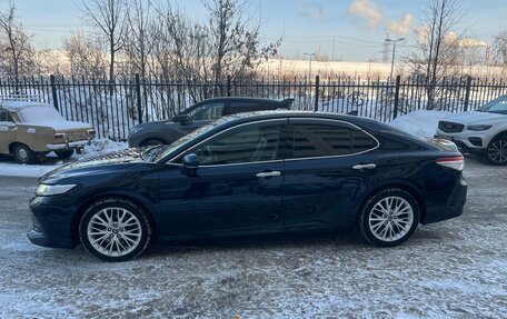 Toyota Camry, 2018 год, 3 350 000 рублей, 4 фотография