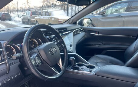 Toyota Camry, 2018 год, 3 350 000 рублей, 8 фотография