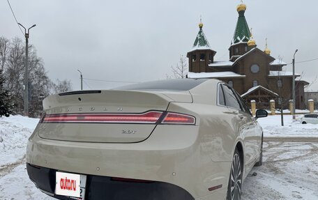 Lincoln MKZ II рестайлинг, 2017 год, 2 130 000 рублей, 12 фотография