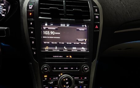 Lincoln MKZ II рестайлинг, 2017 год, 2 130 000 рублей, 30 фотография