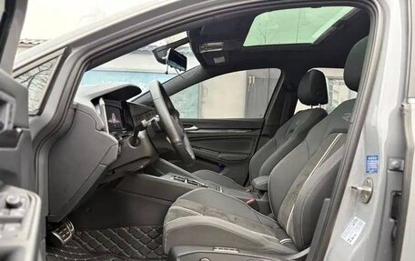 Volkswagen Golf VIII, 2021 год, 2 500 000 рублей, 12 фотография