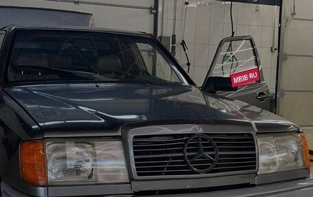 Mercedes-Benz W124, 1988 год, 200 000 рублей, 4 фотография