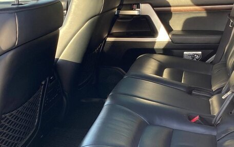 Toyota Land Cruiser 200, 2020 год, 7 000 000 рублей, 6 фотография