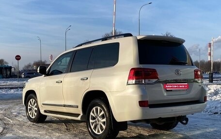Toyota Land Cruiser 200, 2020 год, 7 000 000 рублей, 3 фотография