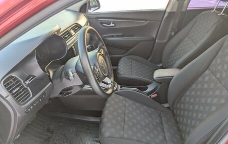 KIA Rio IV, 2018 год, 1 130 000 рублей, 9 фотография