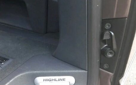 Volkswagen Multivan T5, 2012 год, 2 450 000 рублей, 14 фотография