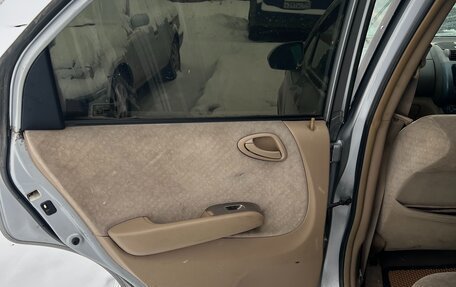 Honda Fit Aria, 2005 год, 360 000 рублей, 9 фотография