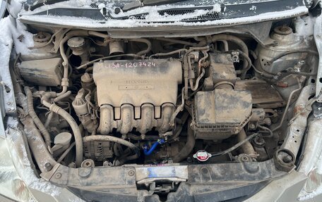 Honda Fit Aria, 2005 год, 360 000 рублей, 12 фотография