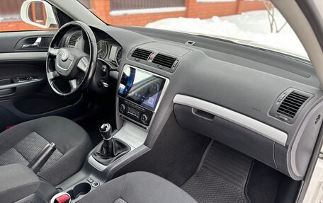 Skoda Octavia, 2012 год, 745 000 рублей, 24 фотография