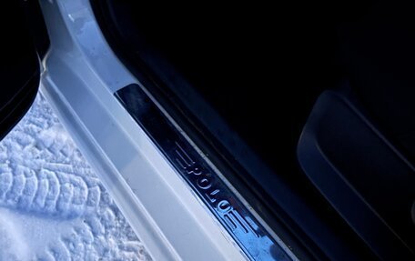 Volkswagen Polo VI (EU Market), 2011 год, 800 000 рублей, 10 фотография