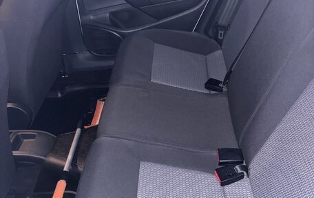 Volkswagen Polo VI (EU Market), 2011 год, 800 000 рублей, 15 фотография